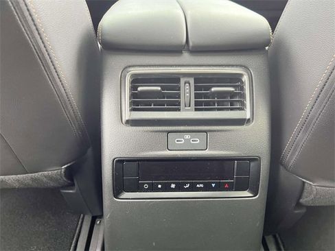 Certified 2025 MAZDA CX-90 3.3 Turbo w/ Preferred Package image 12