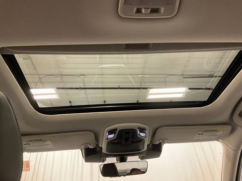 Used 2025 Subaru Legacy Limited image 34