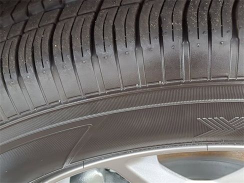 New 2026 Chrysler Voyager LX image 26