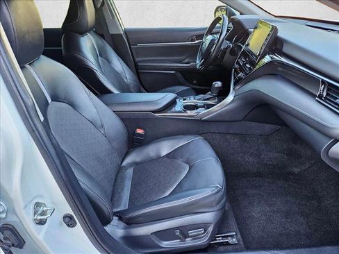 Used 2022 Toyota Camry XSE FWD image 20