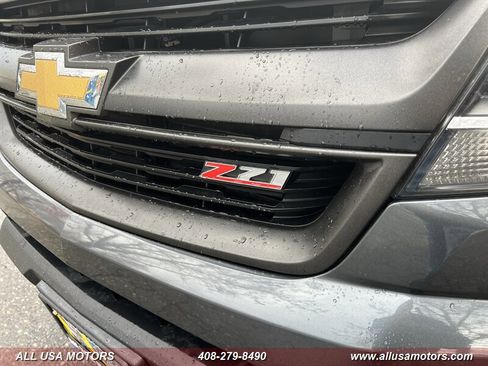 Used 2017 Chevrolet Colorado Z71 image 10