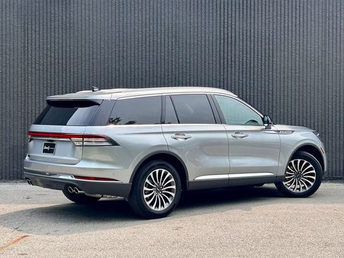 Used 2024 Lincoln Aviator Reserve w/ Equipment Group 201A AWD/4WD image 6