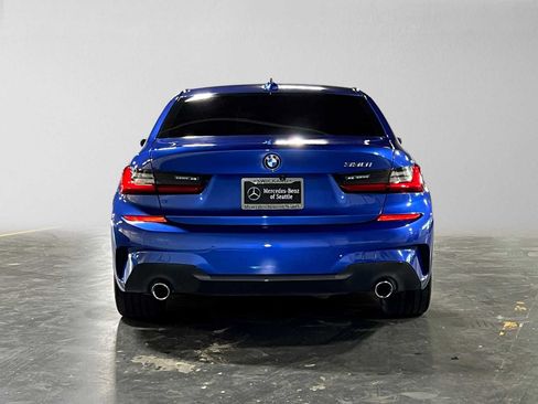 Used 2021 BMW 330i Sedan w/ M Sport Package RWD image 4