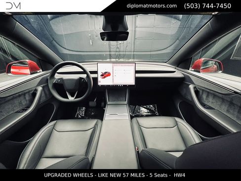 Used 2026 Tesla Model Y AWD image 34