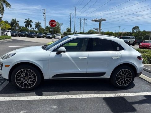 Used 2018 Porsche Macan S AWD/4WD image 2