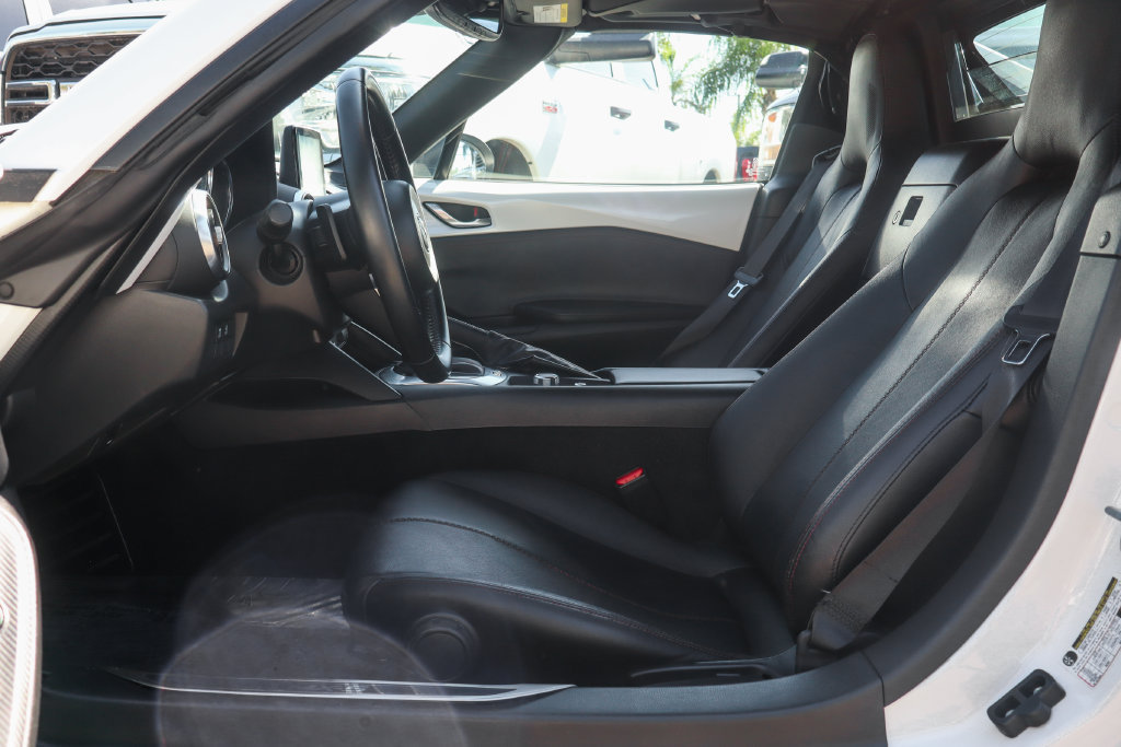 Used 2019 MAZDA MX-5 Miata RF Grand Touring RWD image 19