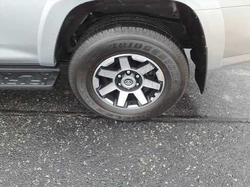 Used 2024 Toyota 4Runner TRD Off-Road image 7