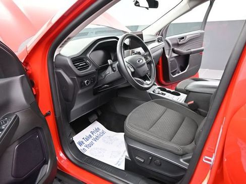 Used 2024 Ford Escape Active FWD image 11