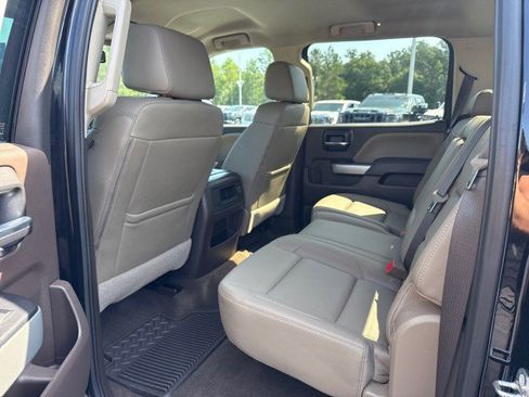 Used 2018 Chevrolet Silverado 1500 LTZ Z71 w/ LTZ Plus Package AWD/4WD image 15