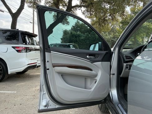 Used 2019 Acura MDX FWD w/ Technology Package image 24