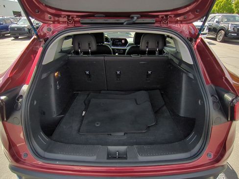 Used 2024 Chevrolet Trax LT image 31