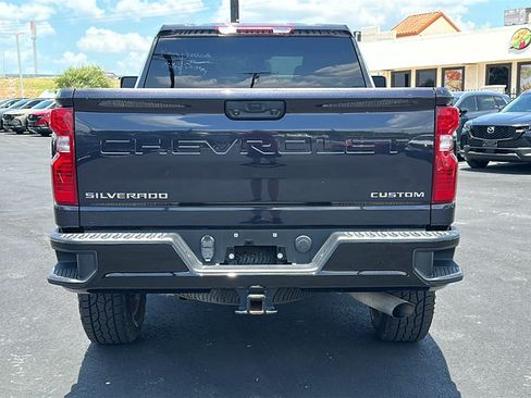 Used 2024 Chevrolet Silverado 2500 Custom w/ Custom Convenience Package AWD/4WD image 7