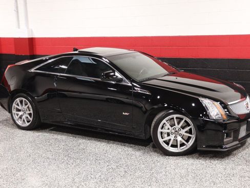 Used 2014 Cadillac CTS V w/ Wood Trim Package RWD image 2