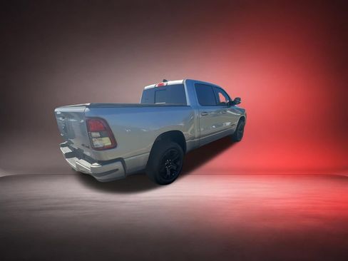 Used 2020 RAM 1500 Big Horn AWD/4WD image 8