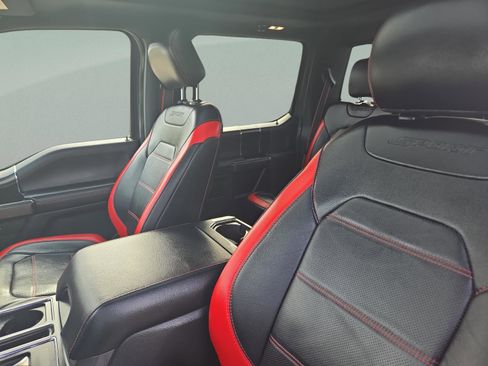 Used 2019 Ford F150 Lariat w/ Equipment Group 502A Luxury image 18