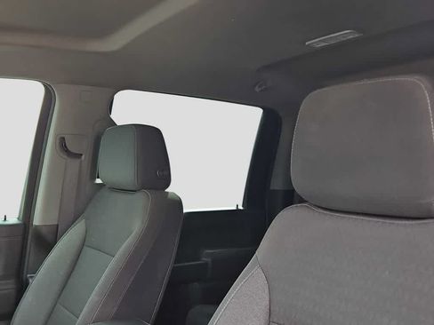 Used 2022 Chevrolet Silverado 2500 LT w/ Fleet Comfort Package AWD/4WD image 15