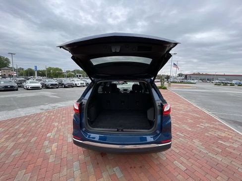 Used 2019 Chevrolet Equinox LT w/ Driver Convenience Package FWD image 33