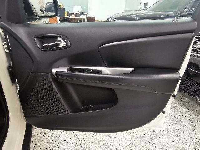 Used 2018 Dodge Journey SE w/ Connectivity Group FWD image 27