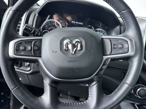 Used 2023 RAM 1500 Big Horn AWD/4WD image 20