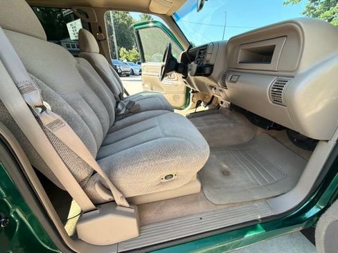Used 1999 Chevrolet Silverado 2500 4x4 Crew Cab w/ Preferred Equipment Group 2 image 83