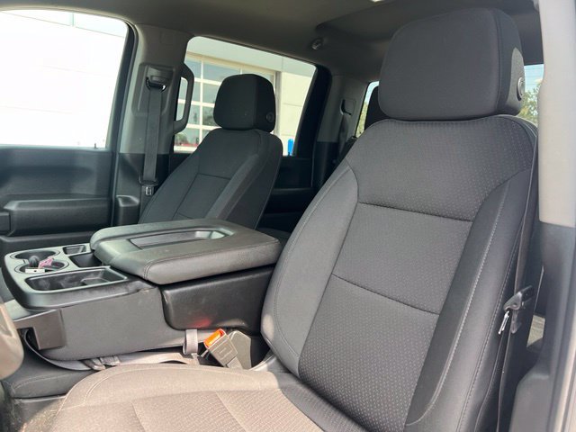 Used 2025 Chevrolet Silverado 2500 W/T w/ WT Convenience Package AWD/4WD image 11