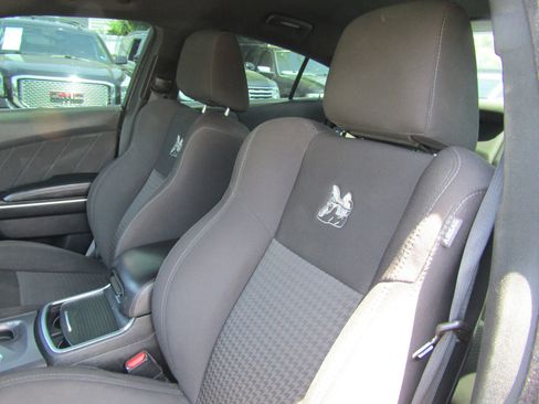 Used 2019 Dodge Charger Scat Pack RWD image 24