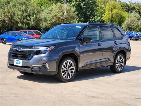 New 2025 Subaru Forester Touring image 2