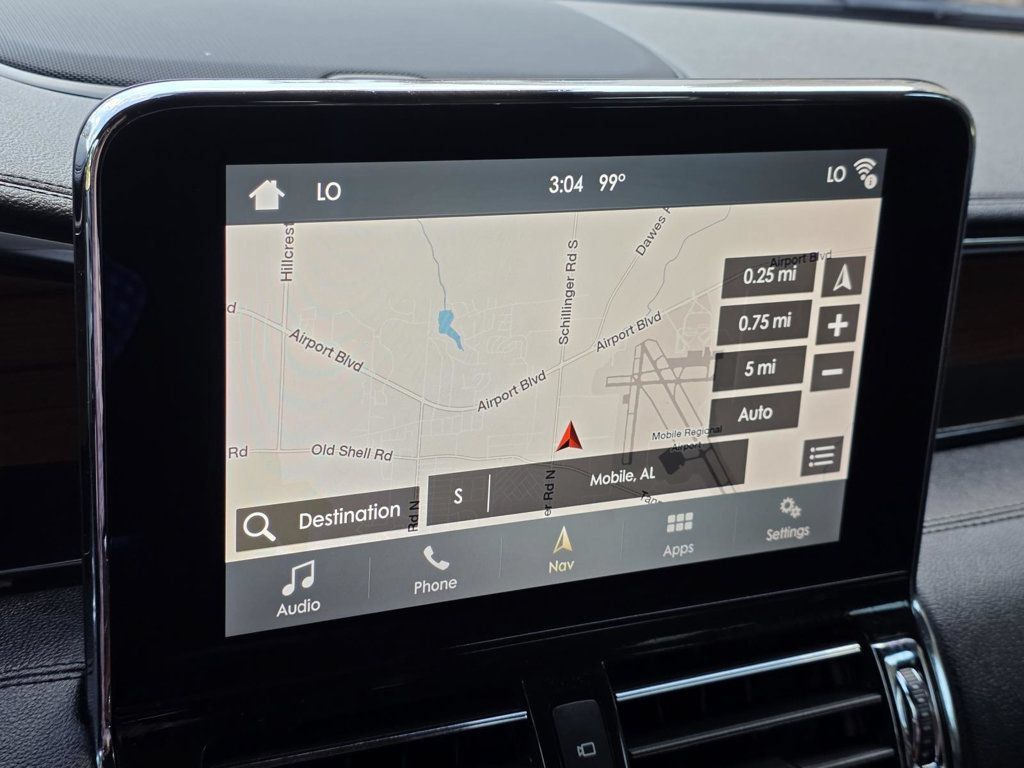 Used 2019 Lincoln Navigator L Reserve AWD/4WD image 16
