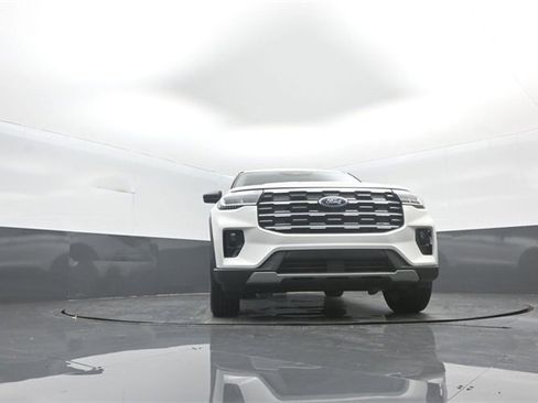 New 2026 Ford Explorer Active w/ Active Comfort Package image 31