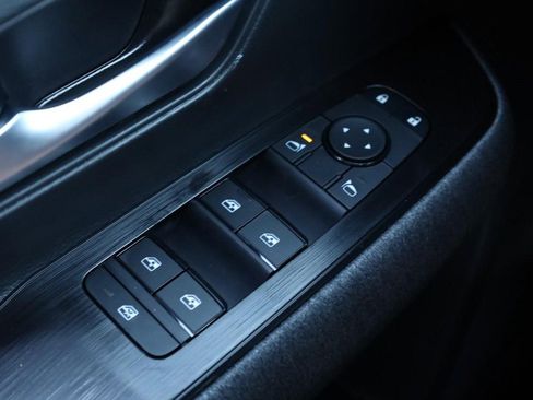 New 2026 Nissan Kicks SV w/ Cold Weather Package image 18