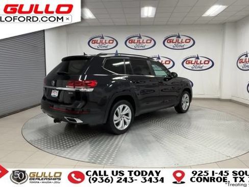 Used 2021 Volkswagen Atlas SE w/ Panoramic Sunroof Package AWD/4WD image 8