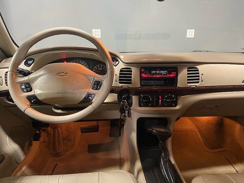 Used 2004 Chevrolet Impala LS w/ Preferred Equipment Group image 21