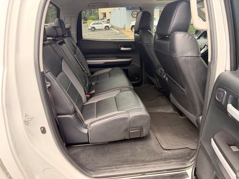 Used 2018 Toyota Tundra Limited w/ Limited Premium Package AWD/4WD image 42
