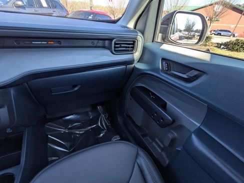 Used 2023 Ford Maverick Lariat w/ Lariat Luxury Package image 17