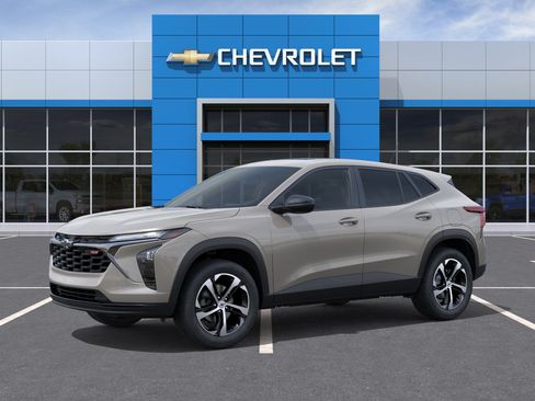 New 2026 Chevrolet Trax RS w/ Sunroof Package FWD image 26
