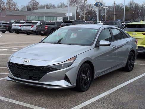 Used 2022 Hyundai Elantra SEL w/ Convenience Package image 27