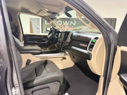 Used 2019 RAM 1500 Big Horn RWD image 13