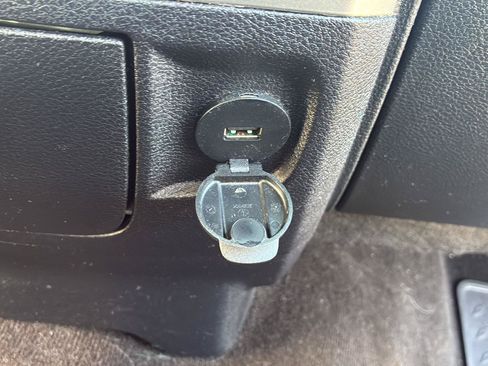 Used 2016 RAM 1500 Outdoorsman AWD/4WD image 24