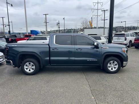 Used 2019 GMC Sierra 1500 SLE w/ SLE Value Package image 4