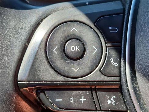Used 2021 Toyota Venza XLE w/ Carpet Mat Package (TMS) AWD/4WD image 16