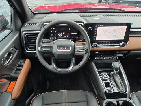 New 2026 GMC Canyon AT4 w/ Technology Plus Package AWD/4WD image 24