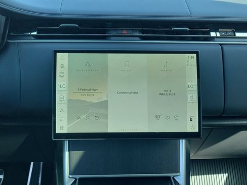 New 2026 Land Rover Range Rover SV AWD/4WD image 21