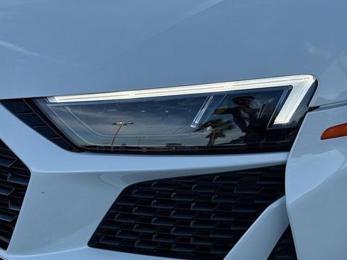 Used 2023 Audi R8 V10 performance w/ Carbon Exterior Package RWD image 9