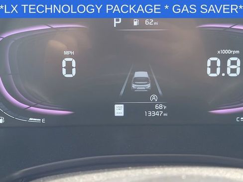 Used 2025 Kia Soul LX w/ LX Technology Package FWD image 13