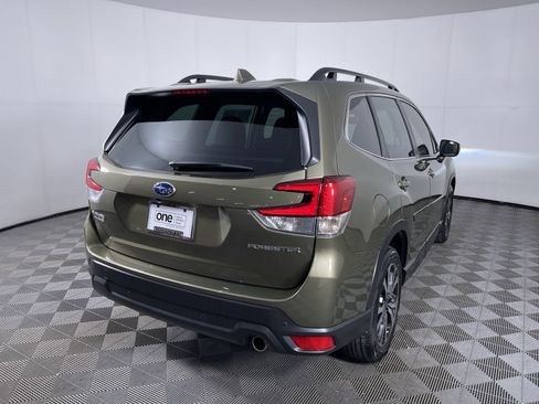 Used 2023 Subaru Forester Limited image 23
