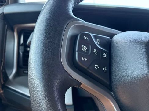 Used 2024 Ford Bronco Outer Banks AWD/4WD image 28
