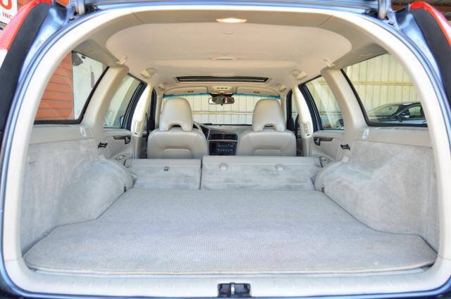 Used 2005 Volvo XC70 AWD/4WD image 35