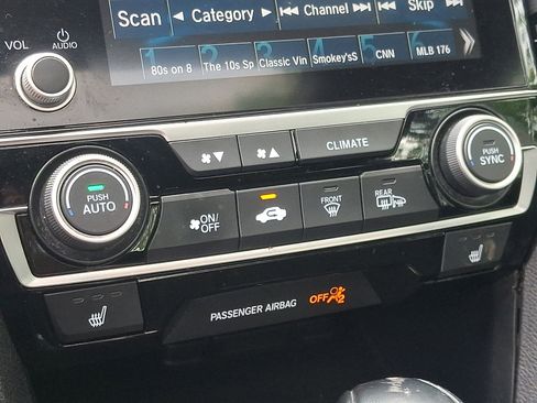 Used 2020 Honda Civic EX image 16