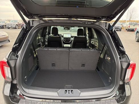 New 2026 Ford Explorer ST w/ Sun And Sound Package image 8