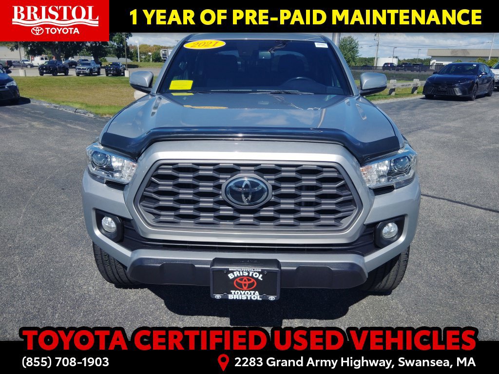 Certified 2021 Toyota Tacoma TRD Off-Road w/ Technology Package AWD/4WD image 2
